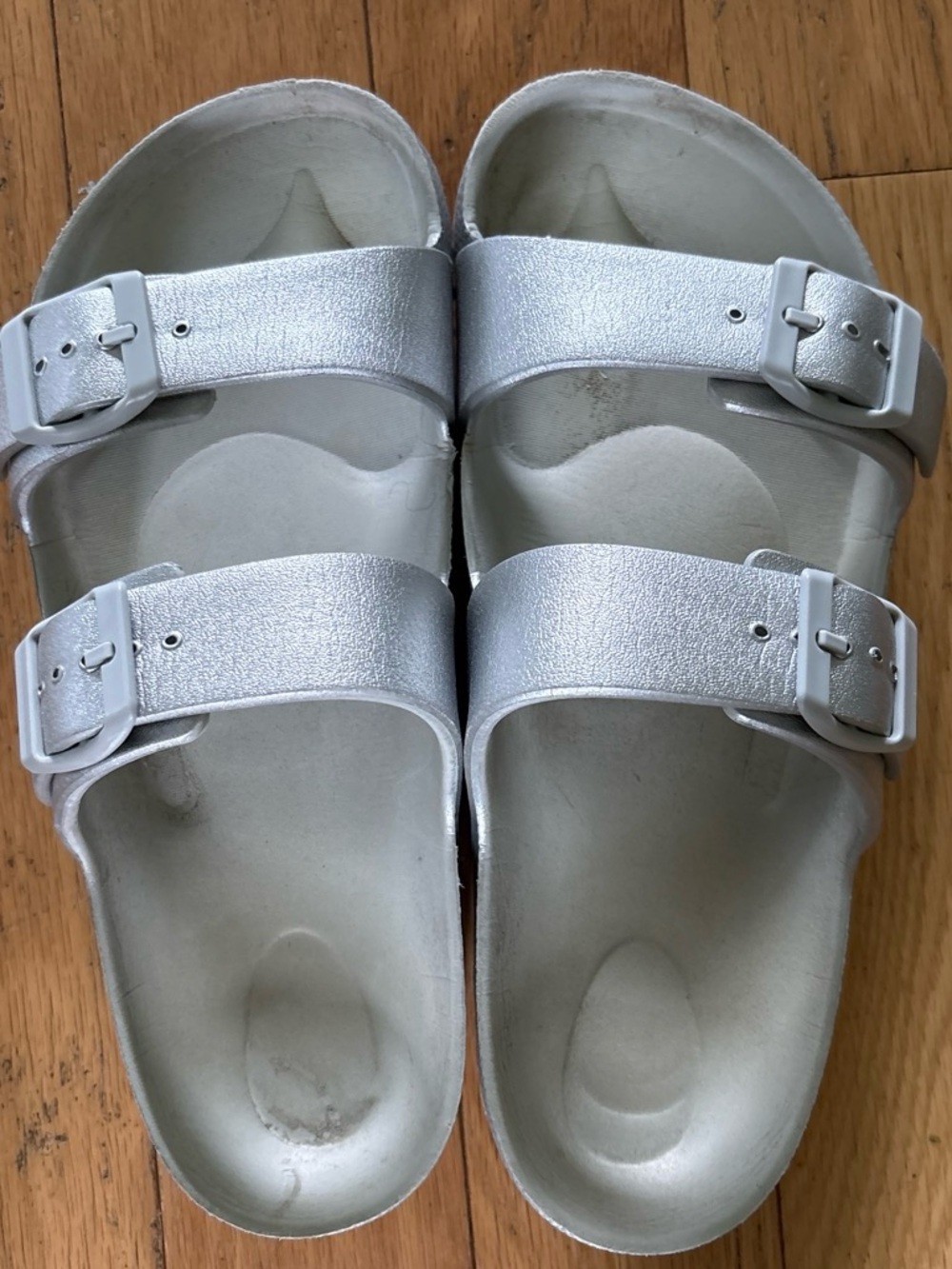 Shade & Shore Metallic Silver Double-Buckle Slide Sandals